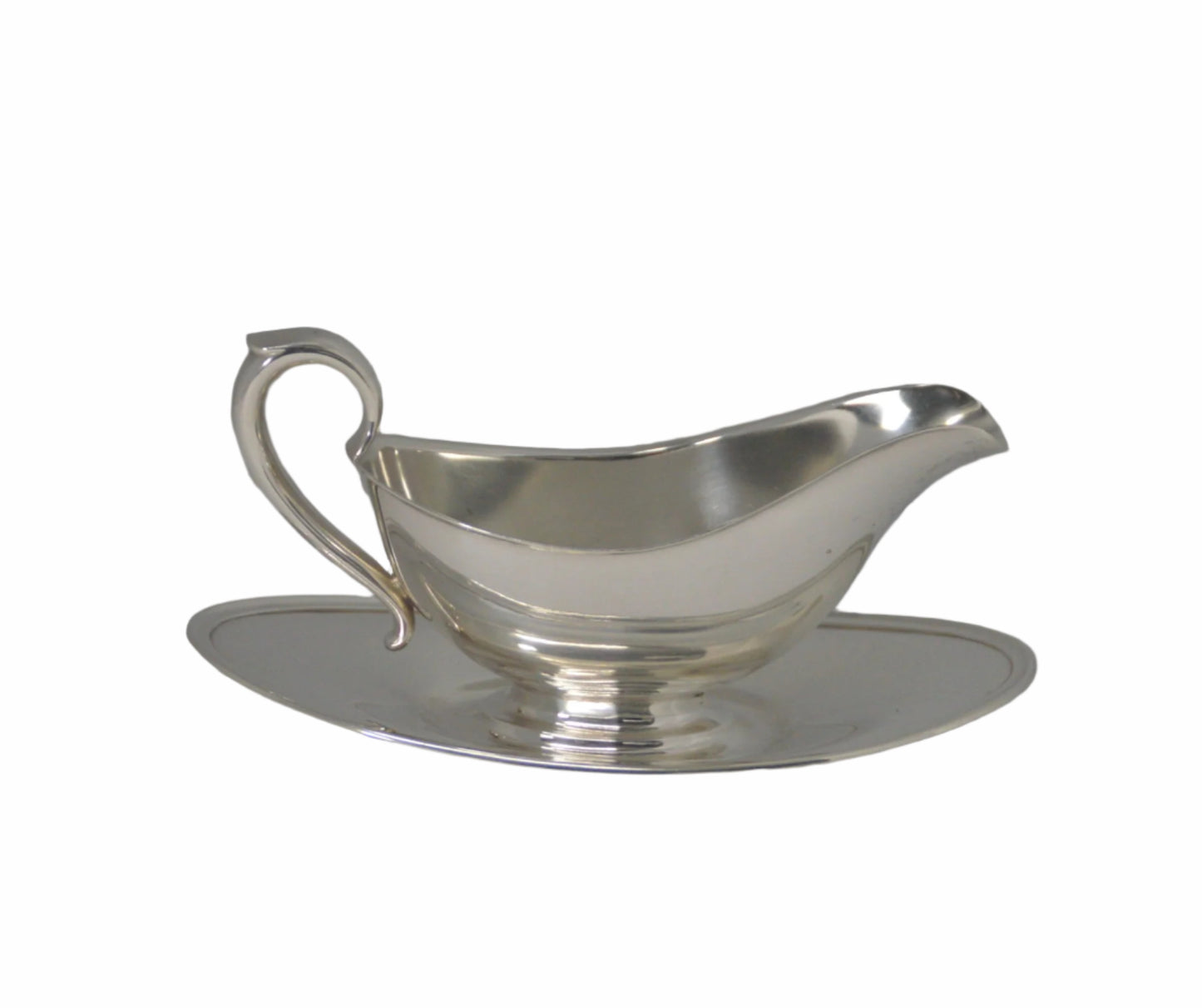 Vintage silver-plated Gravy Boat with attached tray By: Gorham Y430