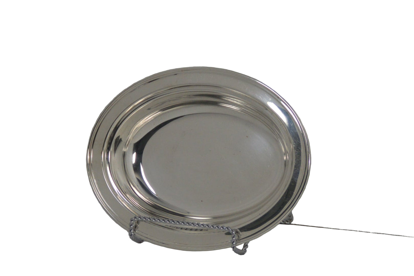 Vintage silver-plated (pre -owned) serving dish/bowl By W. m. Rogers