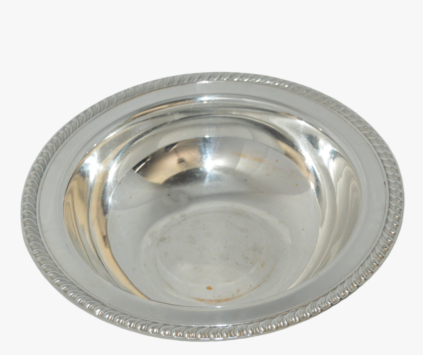 Vintage round silver plated serving bowl with rope top by W. M. Rogers #862 measures 10 1/2" wide x 2 1/2" deep