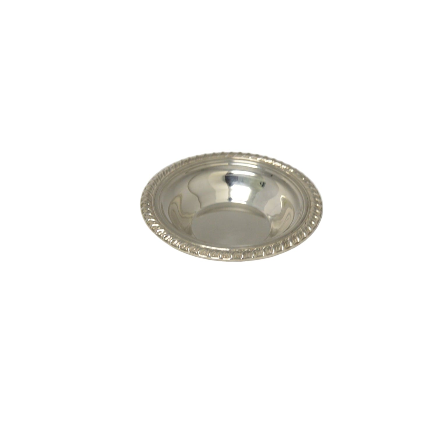 Silver-plated candy/nut dish measuring 6 1/2" wide and 1 1/2" deep excellent condition pre-owned