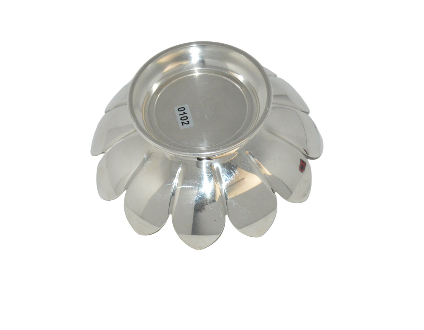 Vintage silver-plated Water Lily Lotus Pedestal Bowl/dish by Reed & Barton 3002 very good condition