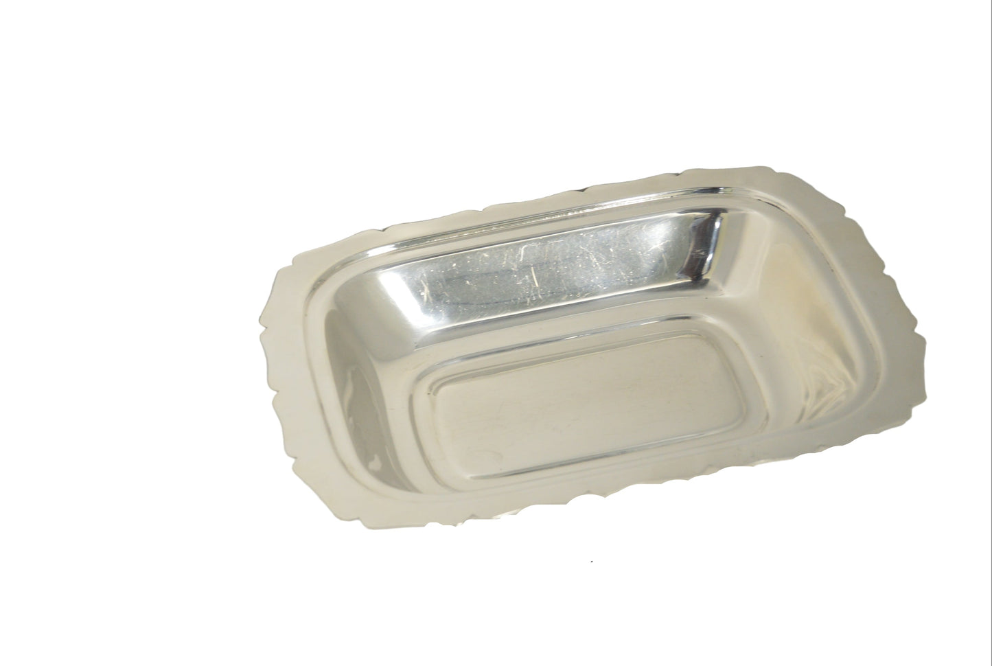 Vintage vegetable dish By; EPNS Mulholland # 251 (18% nickel base) silverplated preowned measures 11 1/2" long X 8 1/4" wide X 2" deep