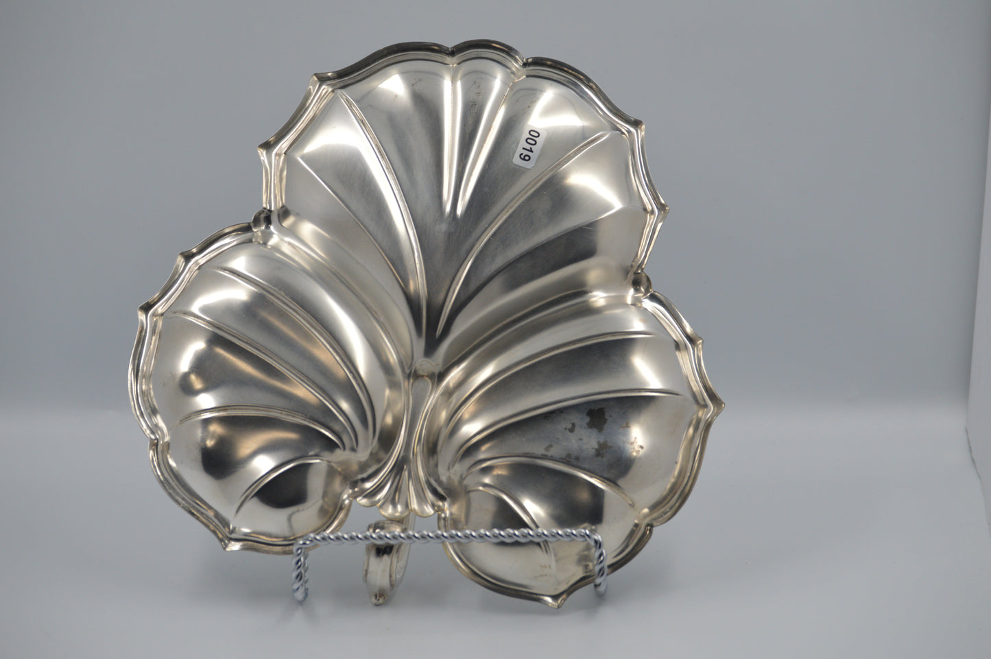 Vintage silver-plated three section Shell dish