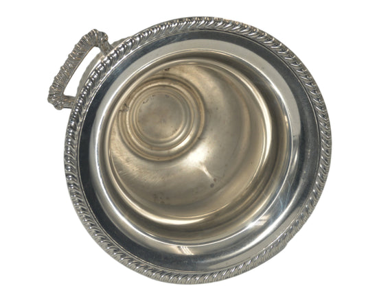 Wm Rogers Champagne bucket with rope top trim, handles and base it stands 10 inches high.