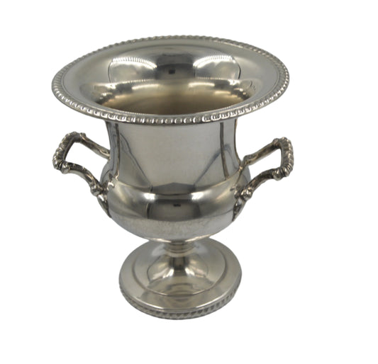 Wm Rogers Champagne bucket with rope top trim, handles and base it stands 10 inches high.