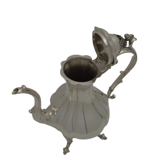 Coffee/Tea Pot Silver Plated  By Reed and Barton #1795, Winthrop.