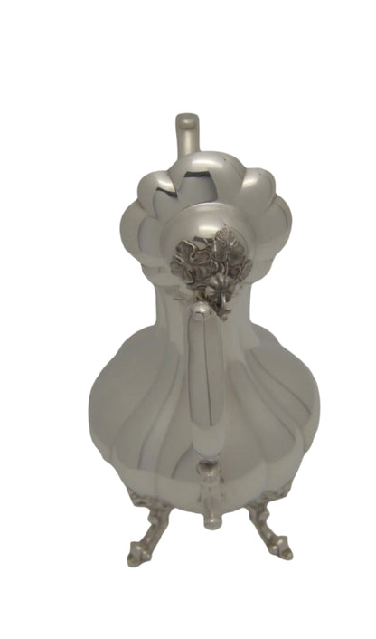 Coffee/Tea Pot Silver Plated  By Reed and Barton #1795, Winthrop.