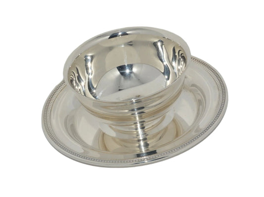 Vintage Chip and Dip Bowl with platter attached by Oneida (preowned)