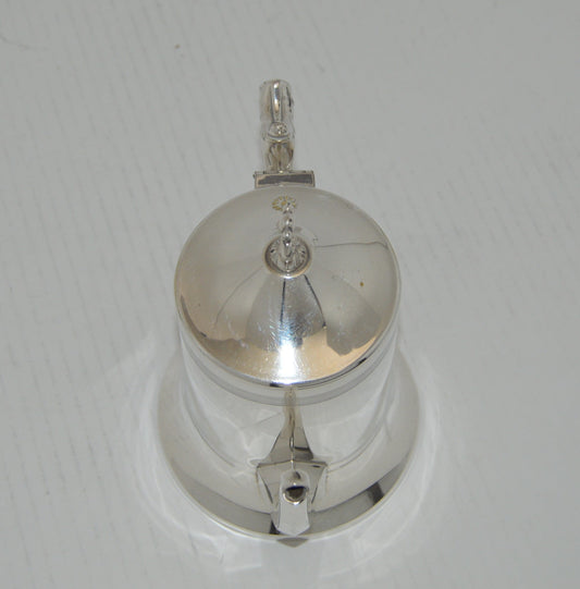 Vintage Tea Pot silver-plated, (pre-owned) by Sherdian International Silver Co. #851