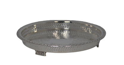 Vintage Serving tray measuring 13" wide X 2" deep by Oneida