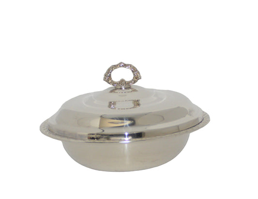 Silver-plated Vegetable Dish with lid (pre-owned) unmarked very good condition