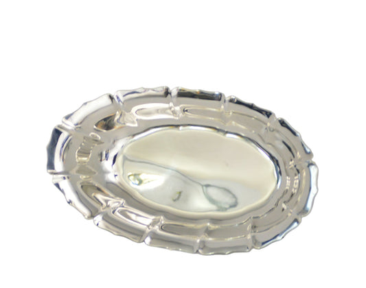 Vintage Bread or serving dish 12"long X 6 1/2" wide X 1 1/2" deep by Lunt silver-plated (pre-owned) very good condition.