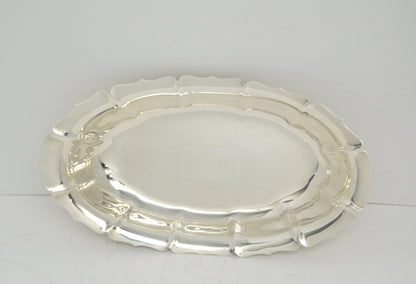 Vintage Bread or serving dish 12"long X 6 1/2" wide X 1 1/2" deep by Lunt silver-plated (pre-owned) very good condition.