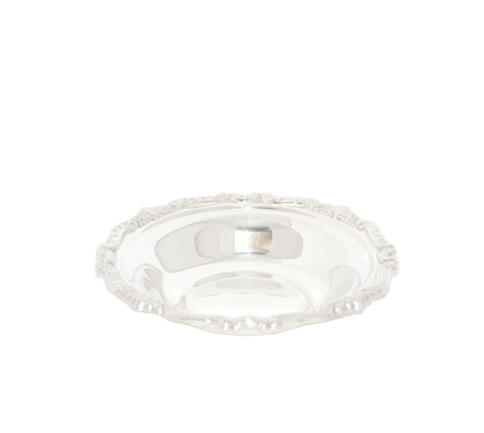 Vintage round dip or candy bowl/dish unmarked 8" wide X 1 1/2 deep pre owned silverplated excellent condition